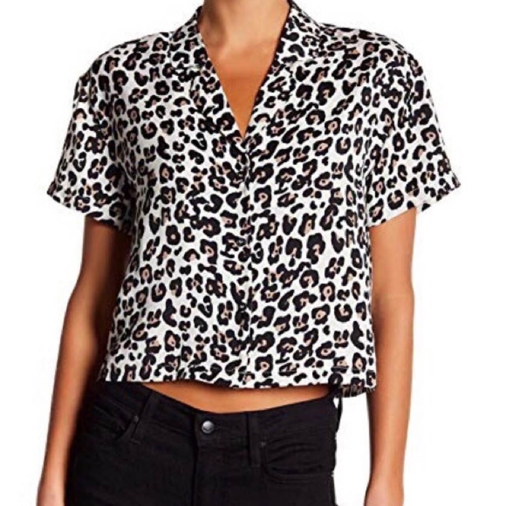 Code x Mode Leopard Short Sleeved Button Up